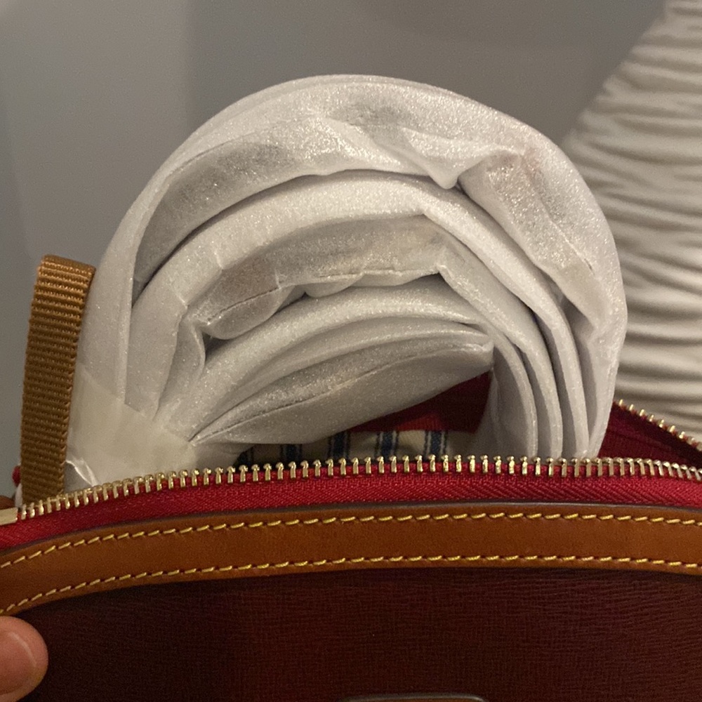 Dooney & Bourke Crossbody Bag - Picture 5 of 5